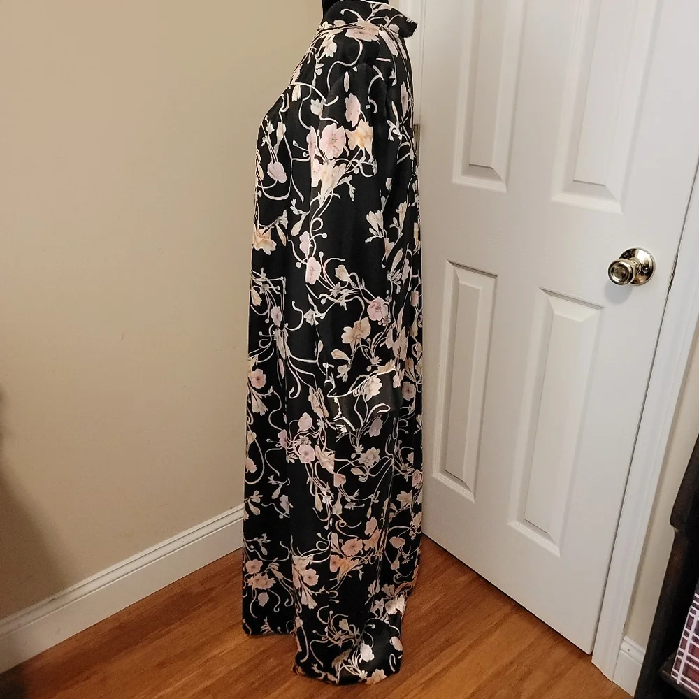 Christian Dior Vintage Black Floral Satin Robe Size L/XL - Picture 4 of 8